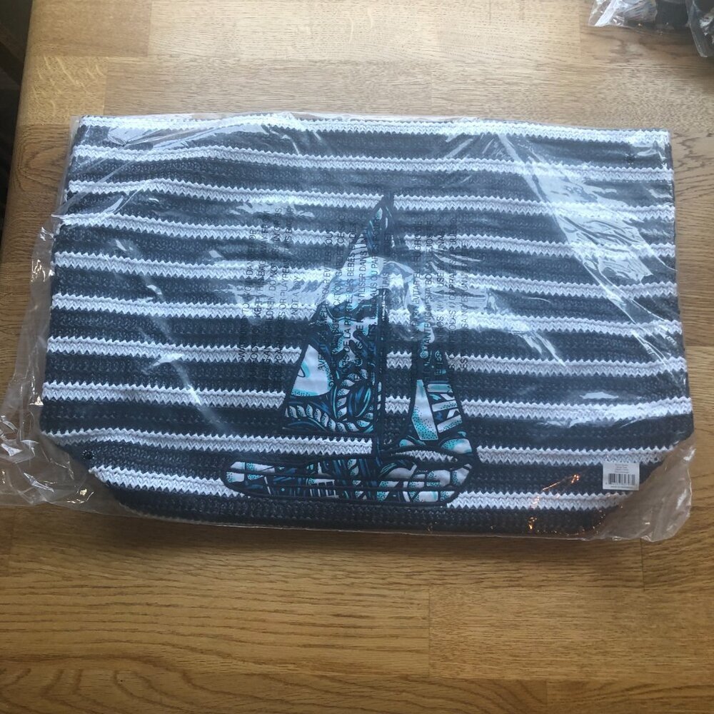 Vera Bradley Straw Tote Bag Shore Enough NWT - Picture 4 of 6